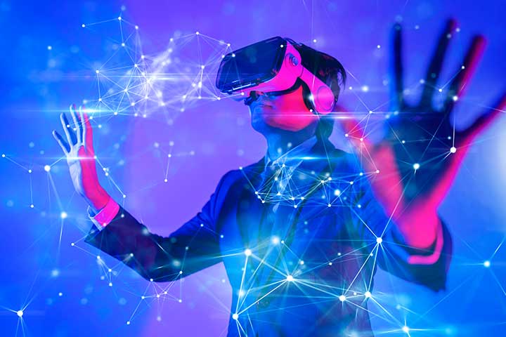 Immersive Technology and Digital Twin
