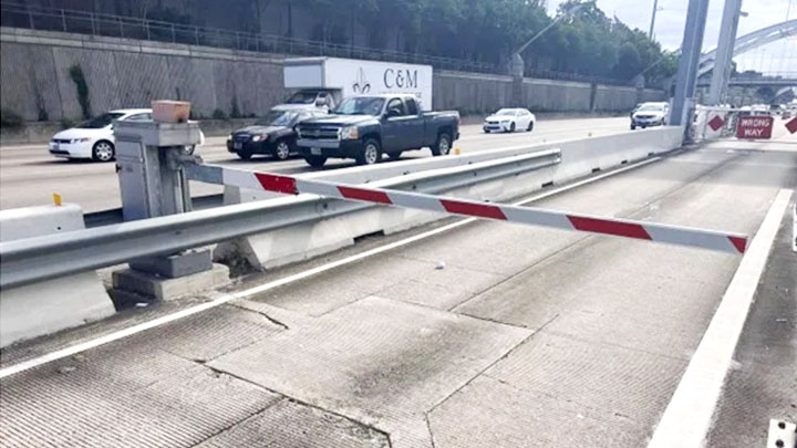 Lane operations at Houston’s corridor